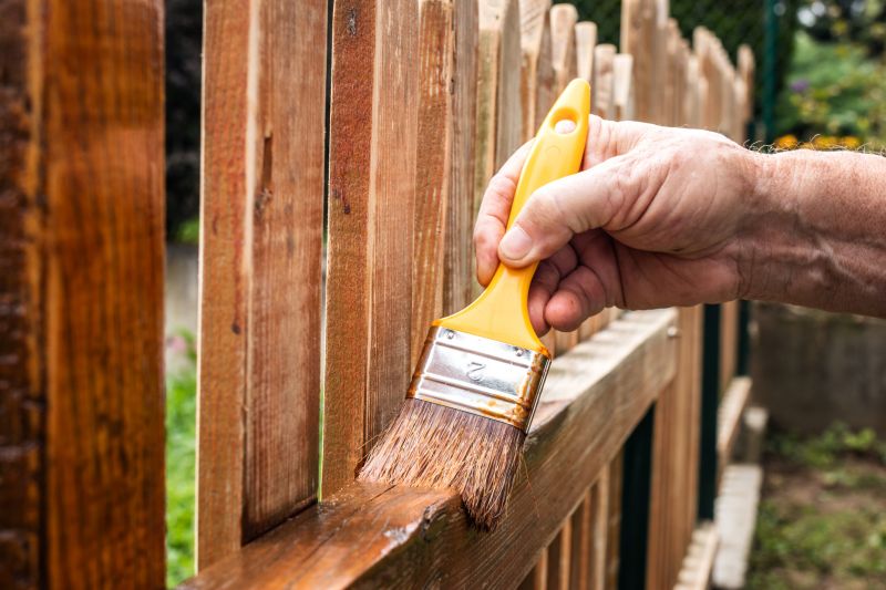 wood fence staining service